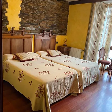 Hotel Taramundi Hotel 2*