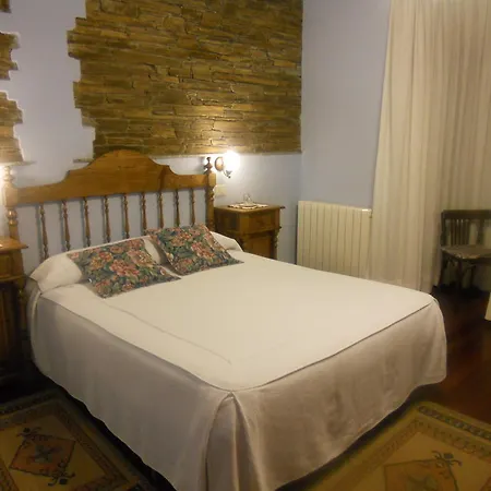 Hotel Taramundi Тарамунди