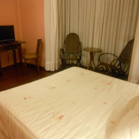 Hotel Taramundi Отель 2*